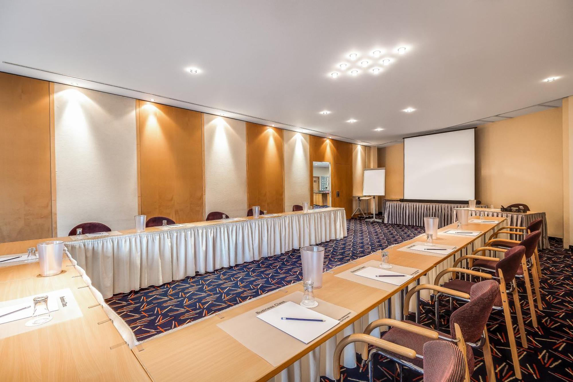 Congress Hotel Κέμνιτς Εξωτερικό φωτογραφία